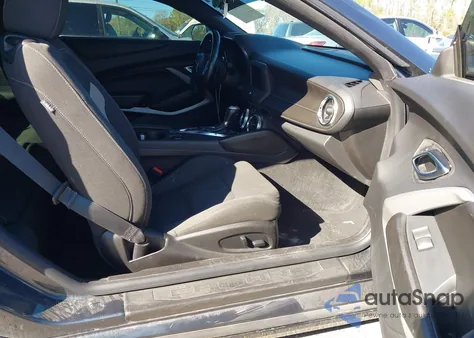 2022 Chevrolet Camaro Rwd 1Lt z USA, uszkodzony, nr VIN 1G1FB1RX5N0117695